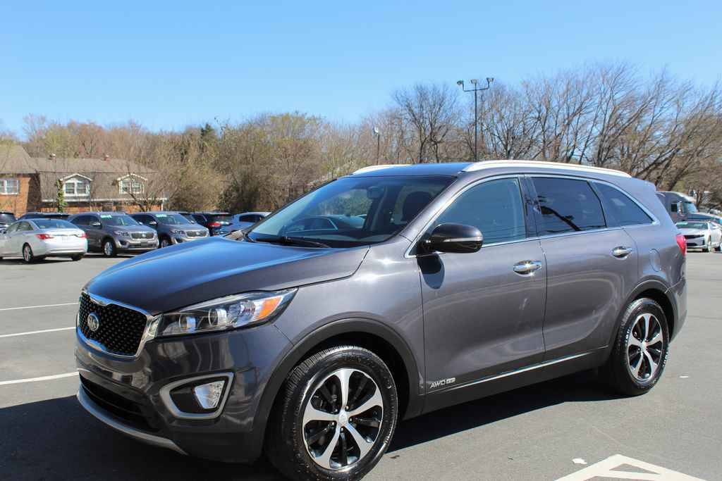 2017 Kia Sorento EX V6 — SUV — 89,896 mi — Graham, NC