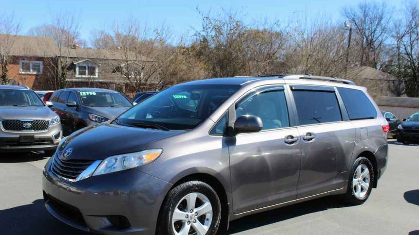 2015 Toyota Sienna LE — Minivan — 110,769 mi — Graham, NC