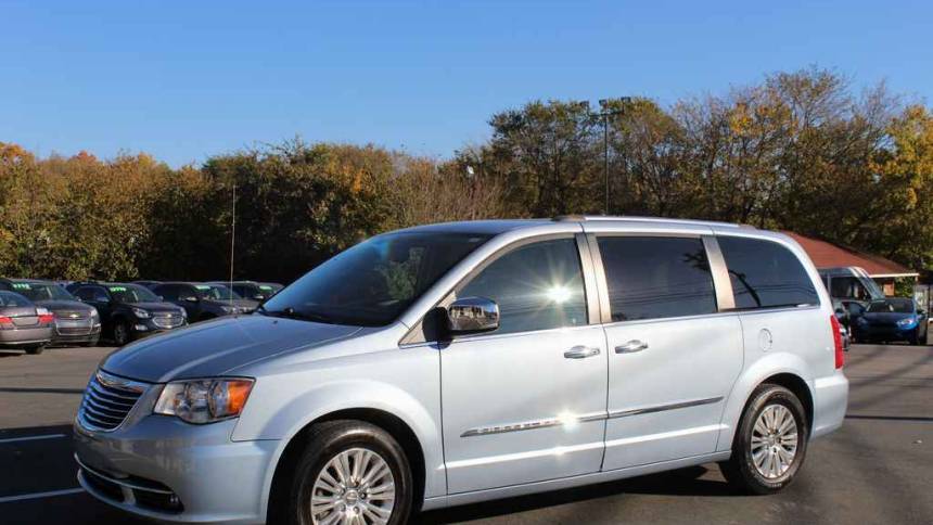 2016 Chrysler Town & Country Limited — Minivan — 115,427 mi — Graham, NC