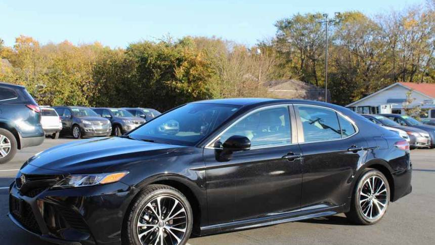 2019 Toyota Camry SE — Sedan — 54,590 mi — Graham, NC