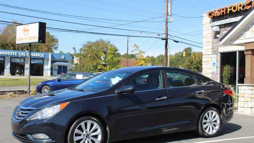 2011 Hyundai Sonata SE — Sedan — 121,392 mi — Graham, NC