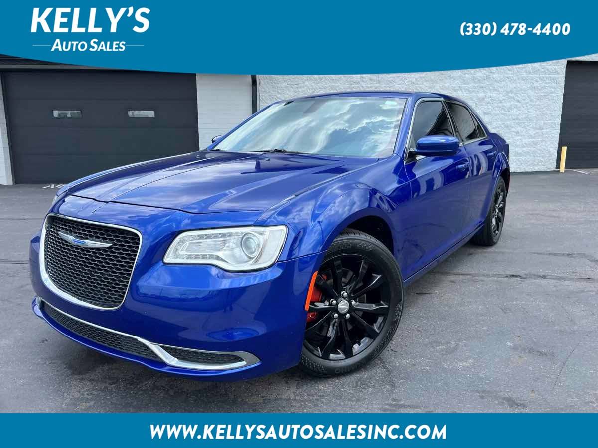 2018 Chrysler 300 Touring — Sedan — 83,906 mi — Canton, OH