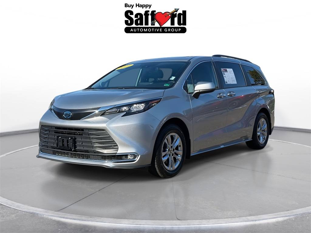 2024 Toyota Sienna XLE — Minivan — 47,979 mi — Warrenton, VA