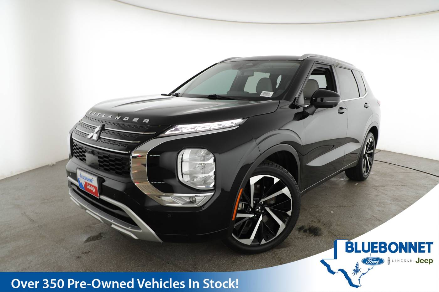 2024 Mitsubishi Outlander SEL — SUV — 10,849 mi — New Braunfels, TX
