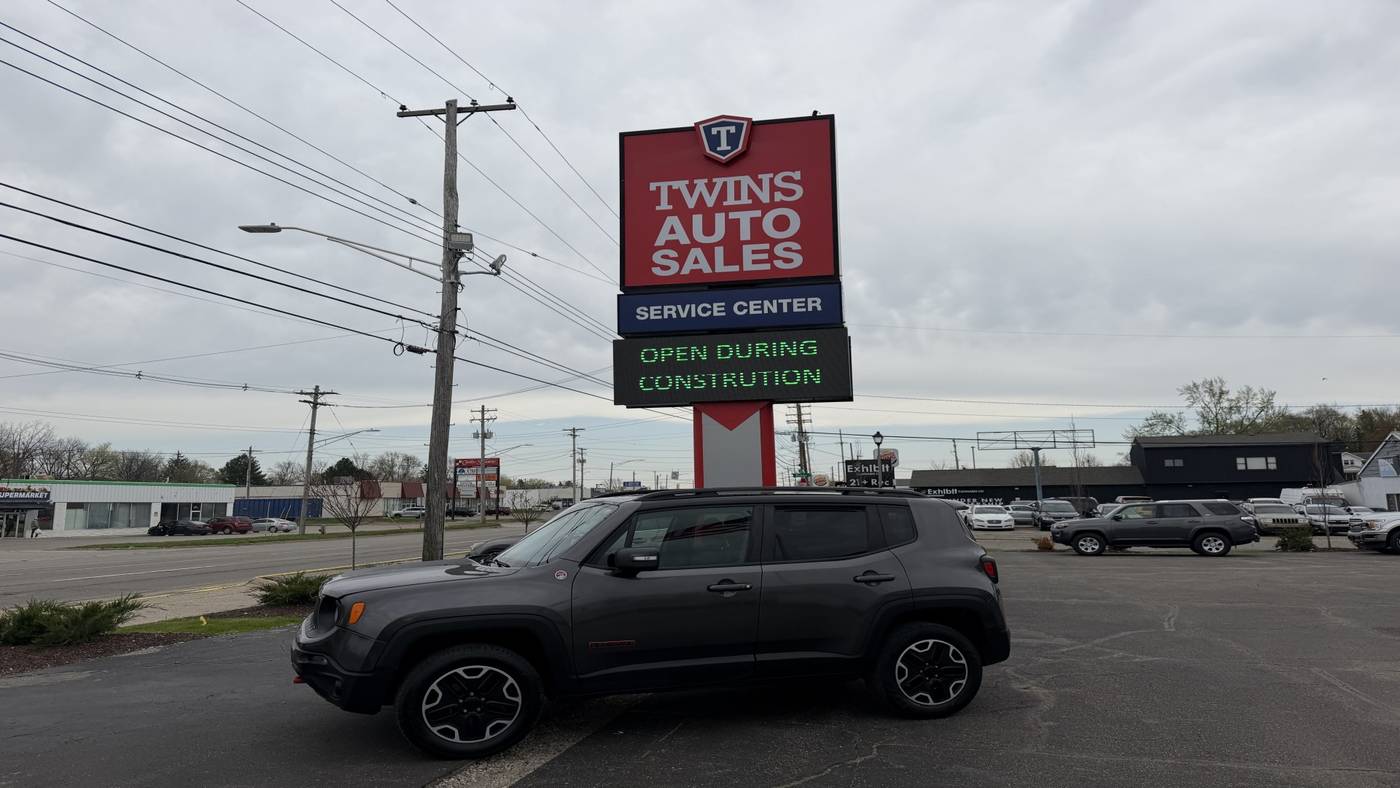 2017 Jeep Renegade Trailhawk — SUV — 95,978 mi — Lansing, MI