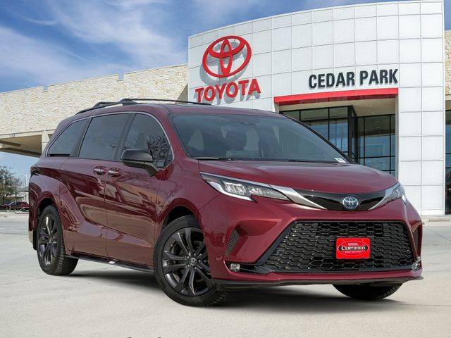 2024 Toyota Sienna XSE 7-Passenger