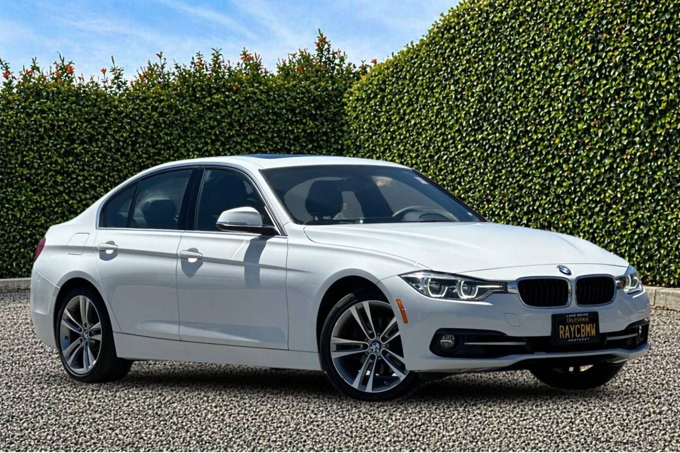 2018 BMW 3 Series 330i