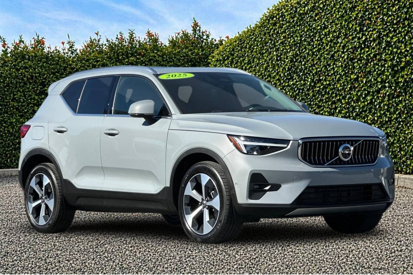 2025 Volvo XC40 Plus — SUV — 12,529 mi — Seaside, CA