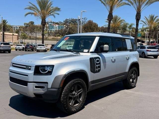 2023 Land Rover Defender Standard