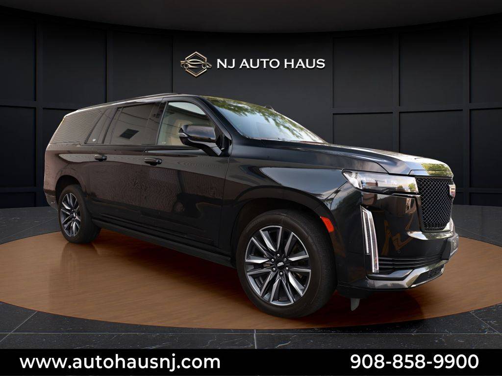 2023 Cadillac Escalade Sport