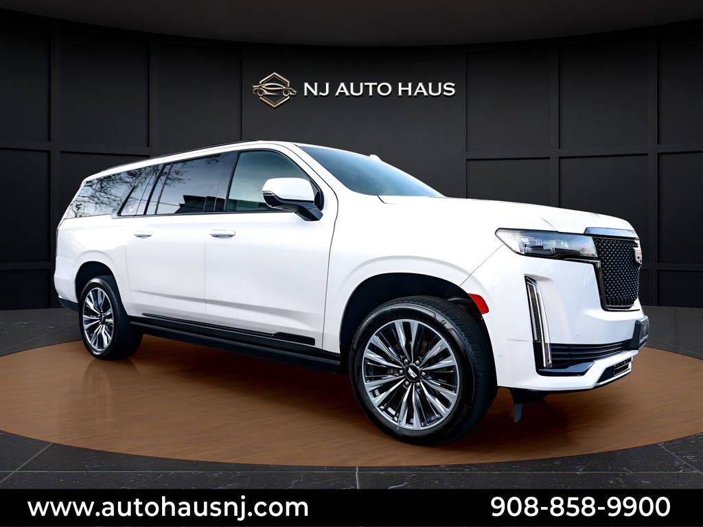 2023 Cadillac Escalade Sport