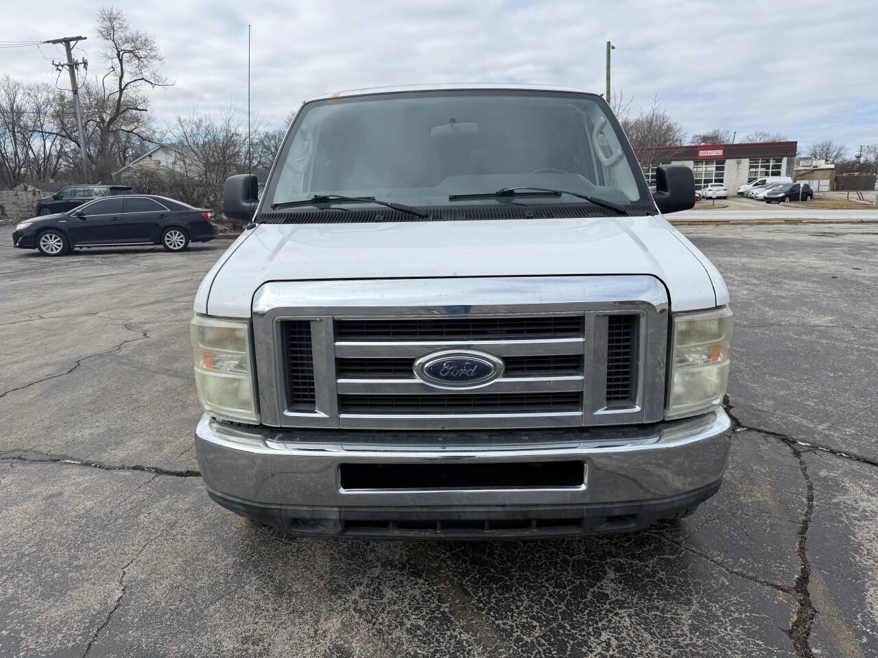 2010 Ford Econoline Wagon E-150 XL