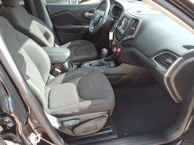 Photo 16