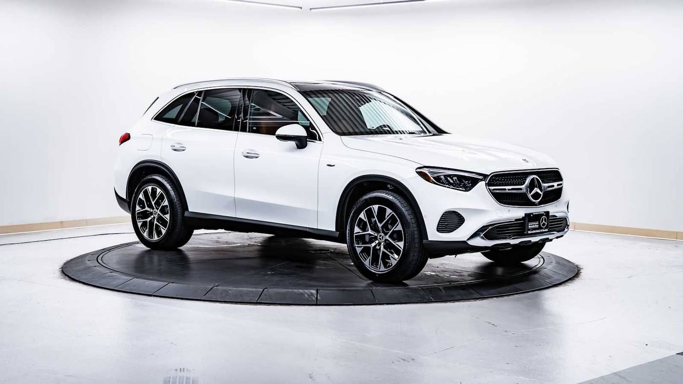 2025 Mercedes-Benz GLC GLC 350e — SUV — 379 mi — Somerville, MA