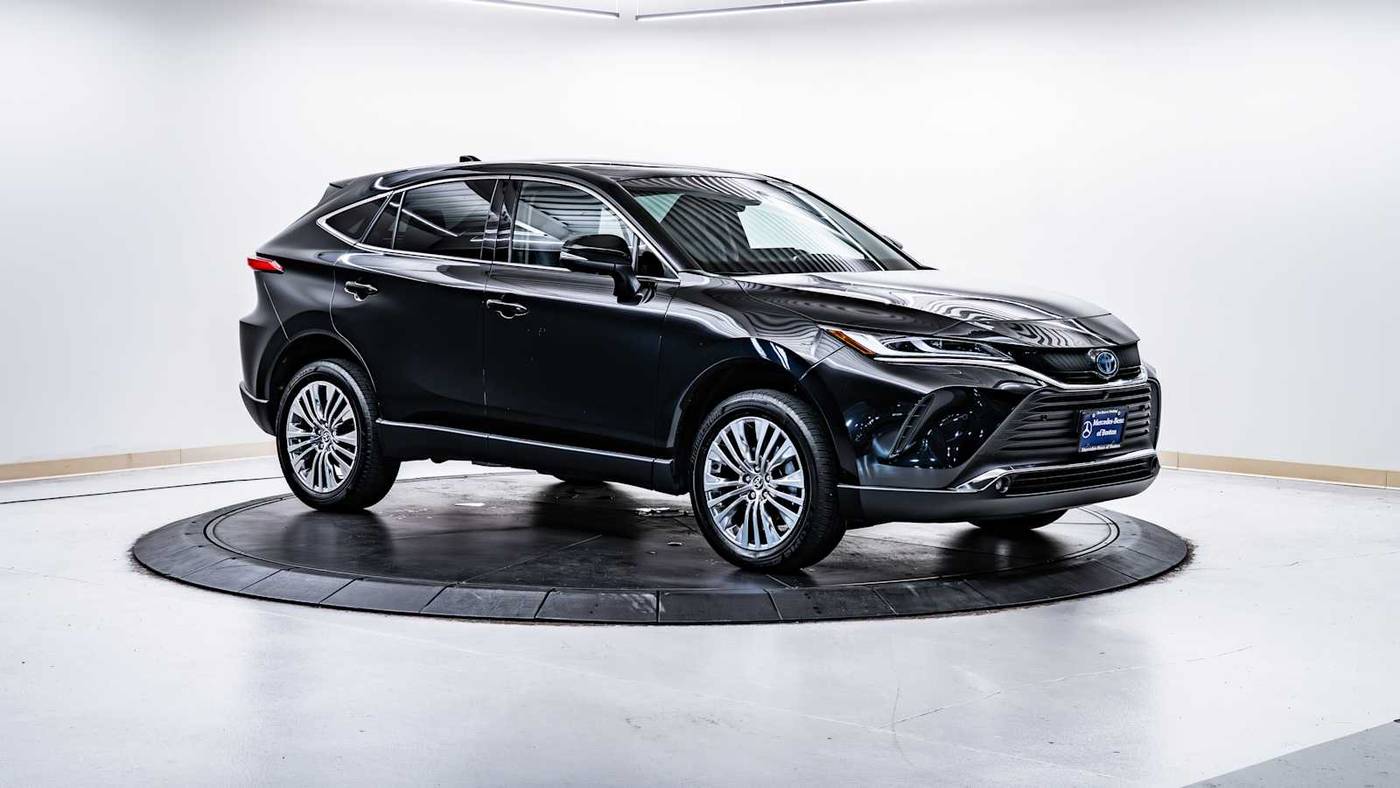 2023 Toyota Venza Limited — SUV — 10,112 mi — Somerville, MA
