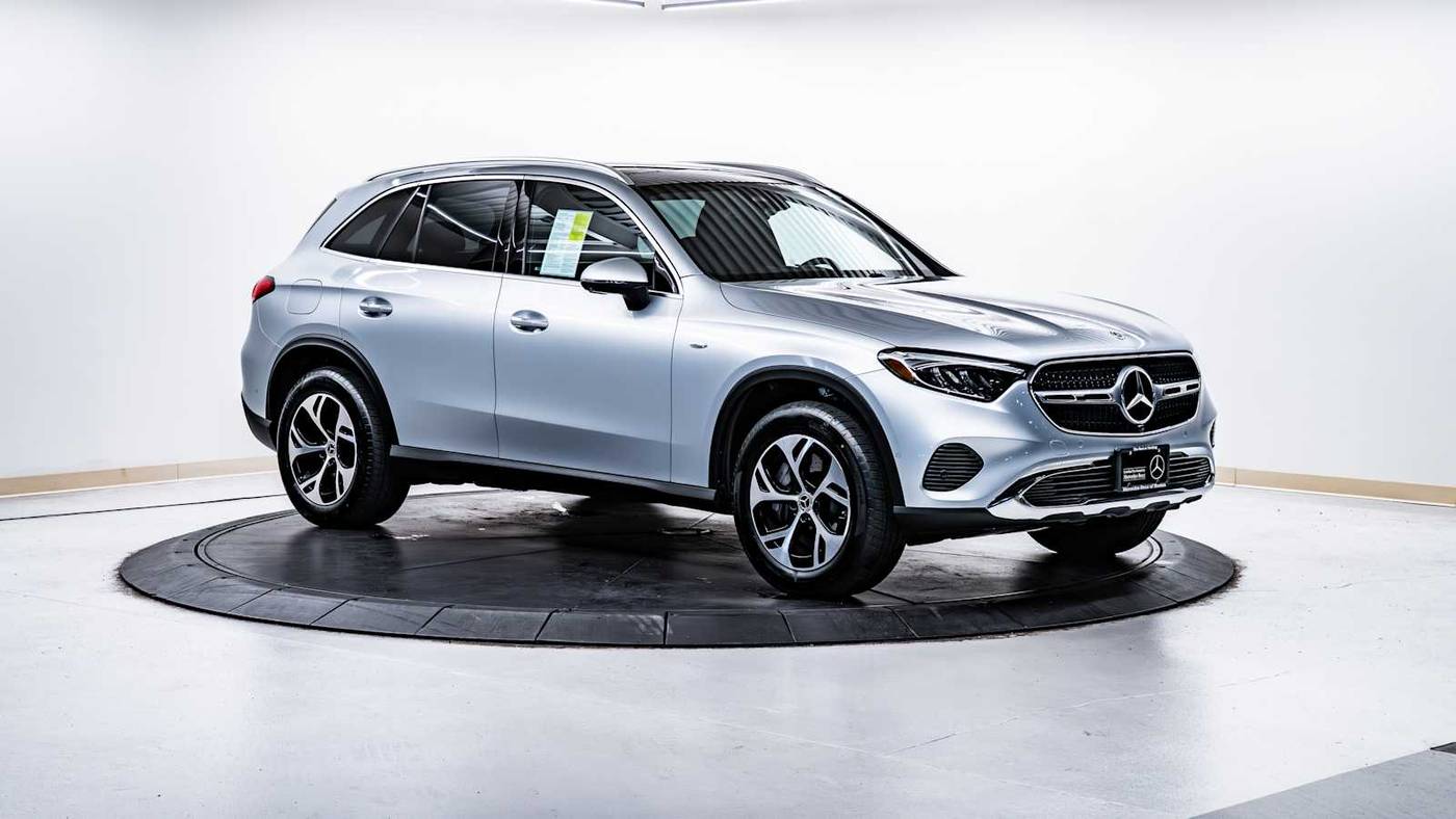 2025 Mercedes-Benz GLC GLC 350e — SUV — 2,604 mi — Somerville, MA