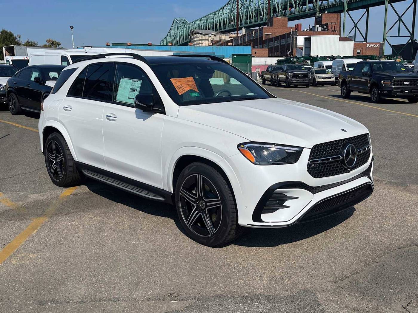 2025 Mercedes-Benz GLE GLE 450e — SUV — 3,568 mi — Somerville, MA