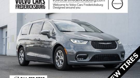 2022 Chrysler Pacifica Limited — Minivan — 60,953 mi — Fredericksburg, VA