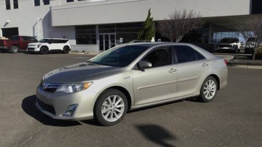 2014 Toyota Camry Hybrid XLE — Sedan — 76,967 mi — Prescott Valley, AZ