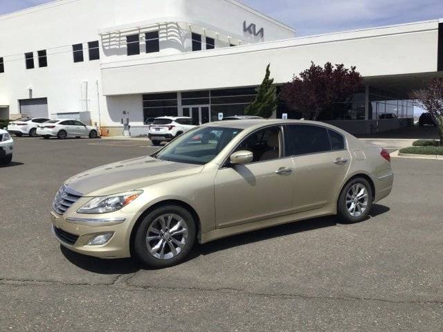 2012 Hyundai Genesis 3.8 — Sedan — 104,748 mi — Prescott Valley, AZ