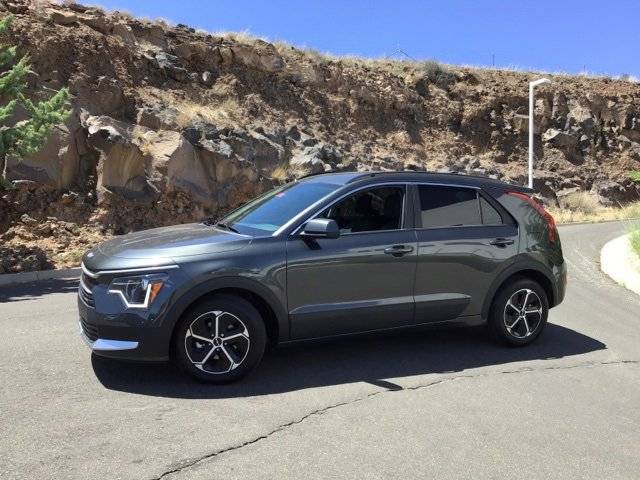 2024 Kia Niro Hybrid LX — SUV — 7,598 mi — Prescott Valley, AZ