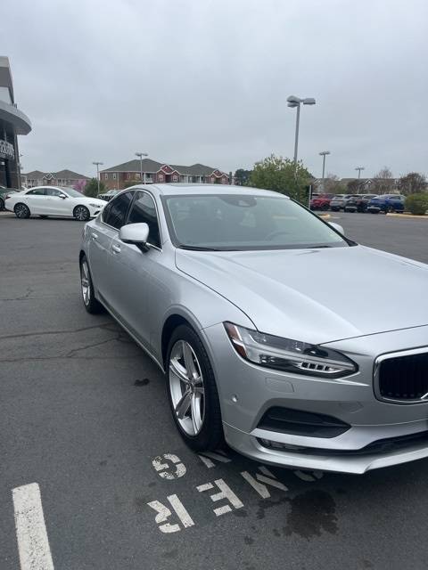 2017 Volvo S90 Momentum — Sedan — 95,099 mi — Fredericksburg, VA