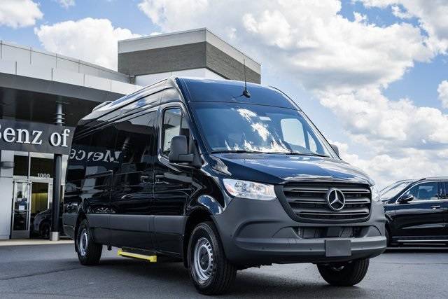 2025 Mercedes-Benz Sprinter 2500