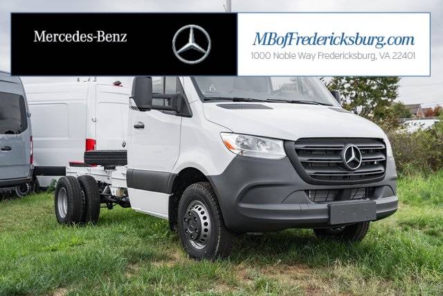 2023 Mercedes-Benz Sprinter Cab Chassis