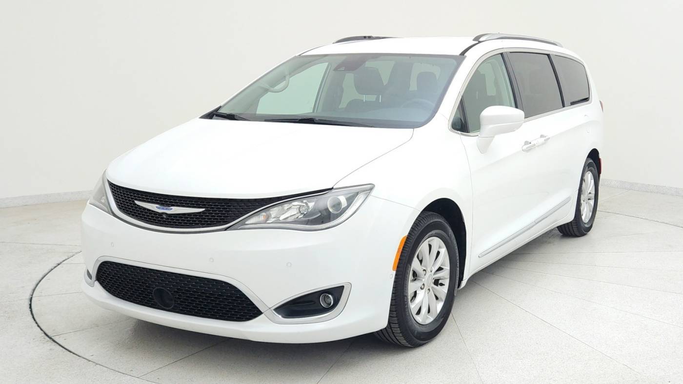 2018 Chrysler Pacifica Touring L Plus — Minivan — 57,710 mi — Las Vegas, NV