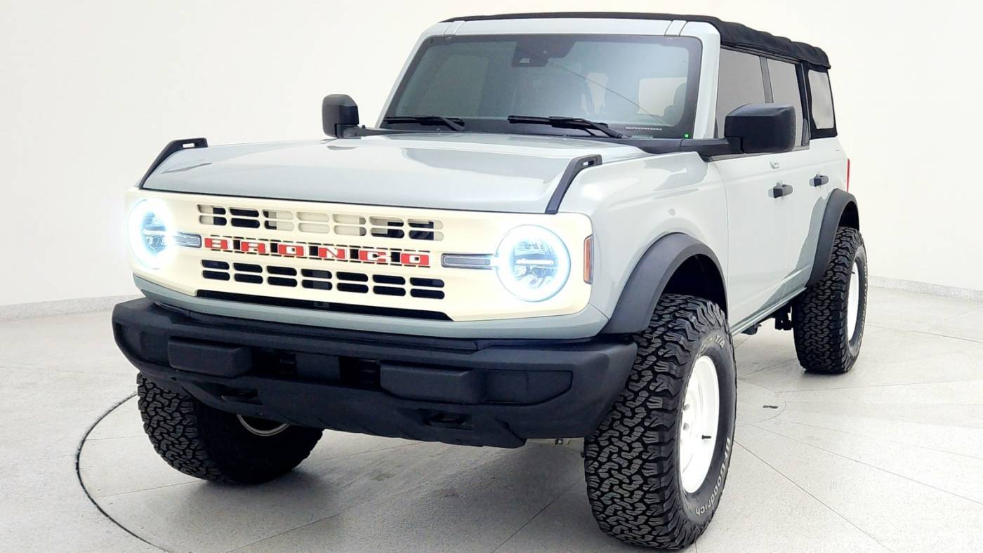 2022 Ford Bronco Base — SUV — 43,068 mi — Las Vegas, NV