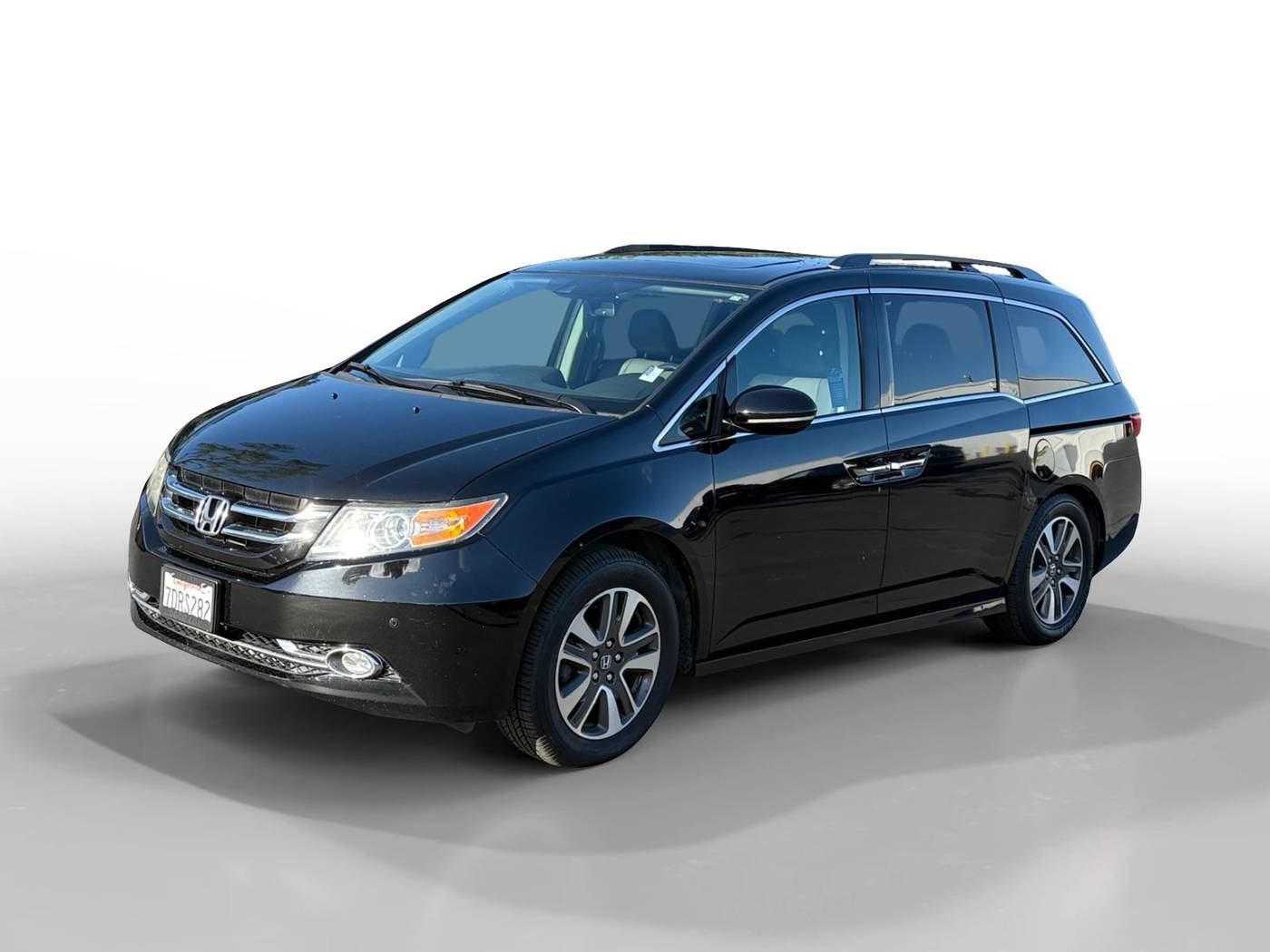 2014 Honda Odyssey Touring — Minivan — 182,864 mi — San Jose, CA