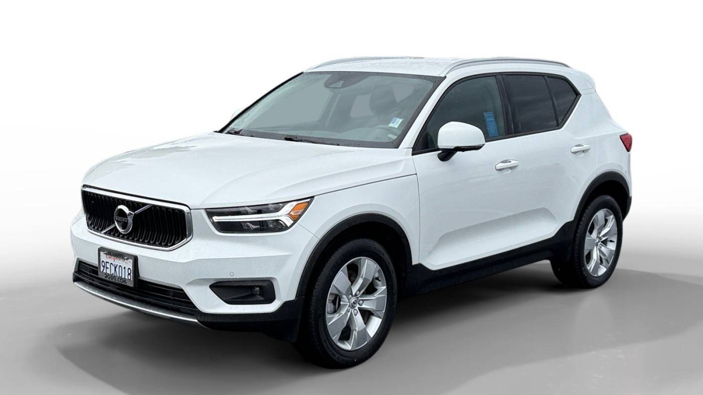 2022 Volvo XC40 Momentum — SUV — 28,262 mi — San Jose, CA
