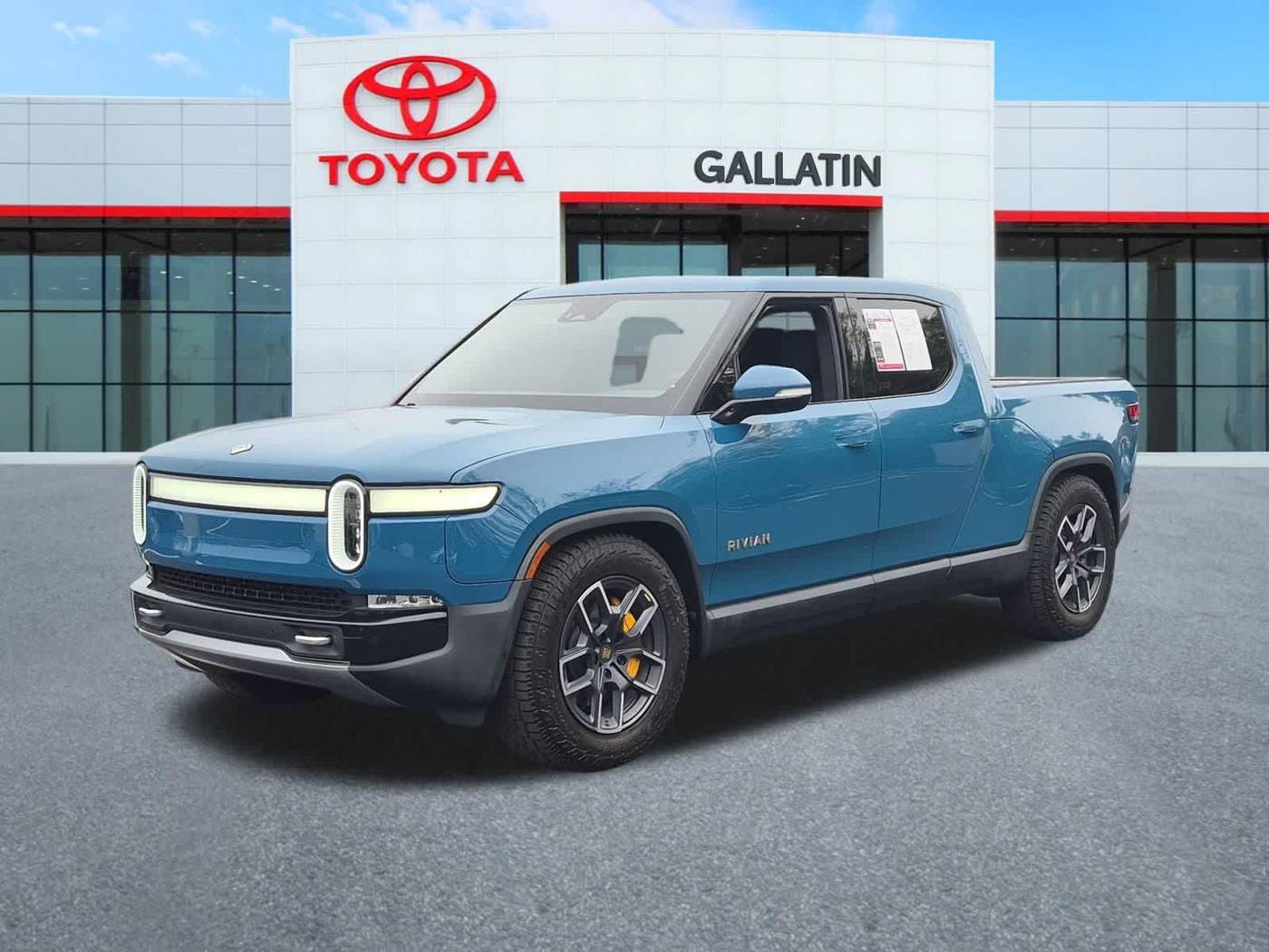 2023 Rivian R1T Adventure