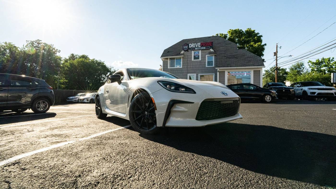 2022 Toyota GR86 Premium