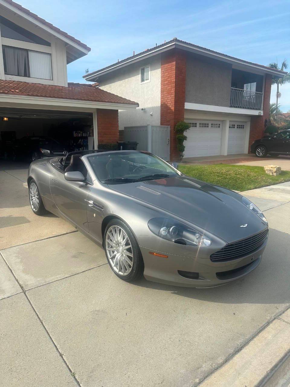 2007 Aston Martin DB9 Standard