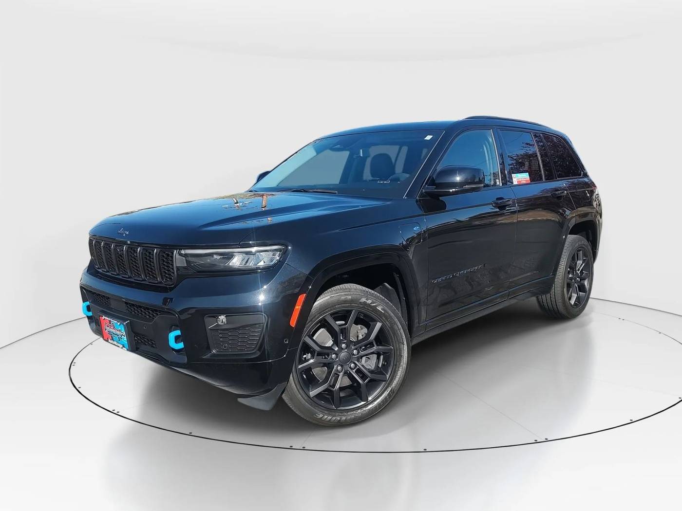 2023 Jeep Grand Cherokee 30th Anniversary 4xe — SUV — 18,394 mi — Bend, OR