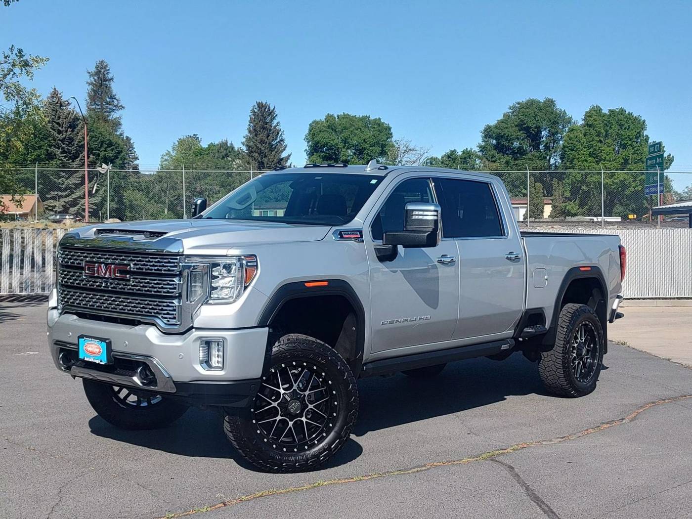 2020 GMC Sierra 2500HD Denali — Pickup Truck — 128,565 mi — Bend, OR
