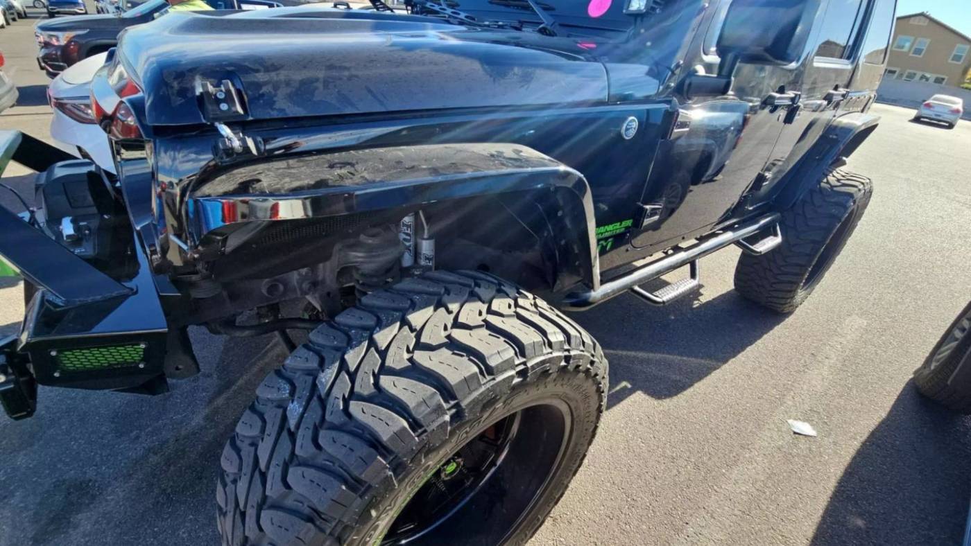 2016 Jeep Wrangler Sahara — SUV — 74,173 mi — Bend, OR