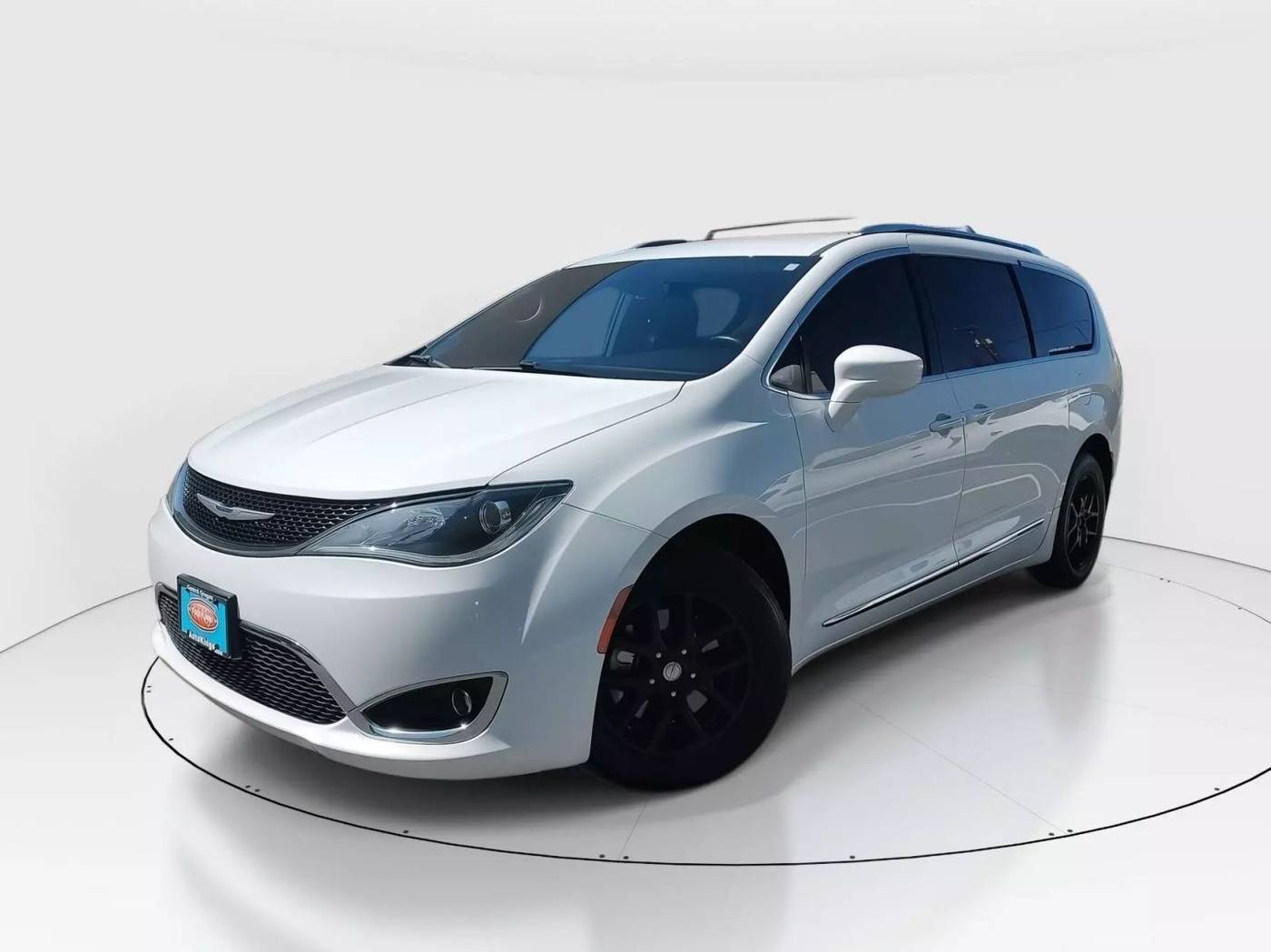 2020 Chrysler Pacifica Touring L — Minivan — 98,817 mi — Bend, OR