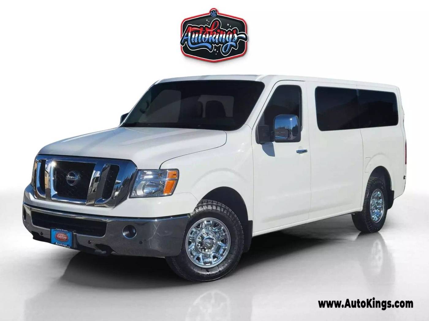 2016 Nissan NV Passenger SL — Passenger Van — 24,039 mi — Bend, OR