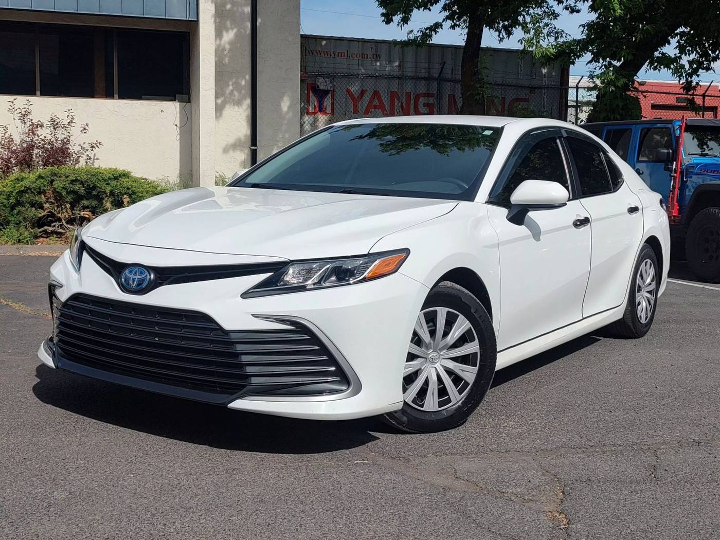 2023 Toyota Camry Hybrid LE — Sedan — 66,870 mi — Bend, OR