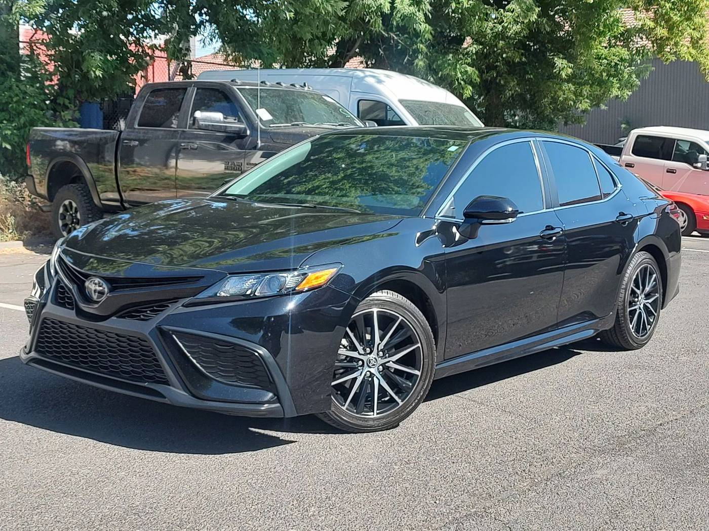 2021 Toyota Camry SE — Sedan — 51,422 mi — Bend, OR