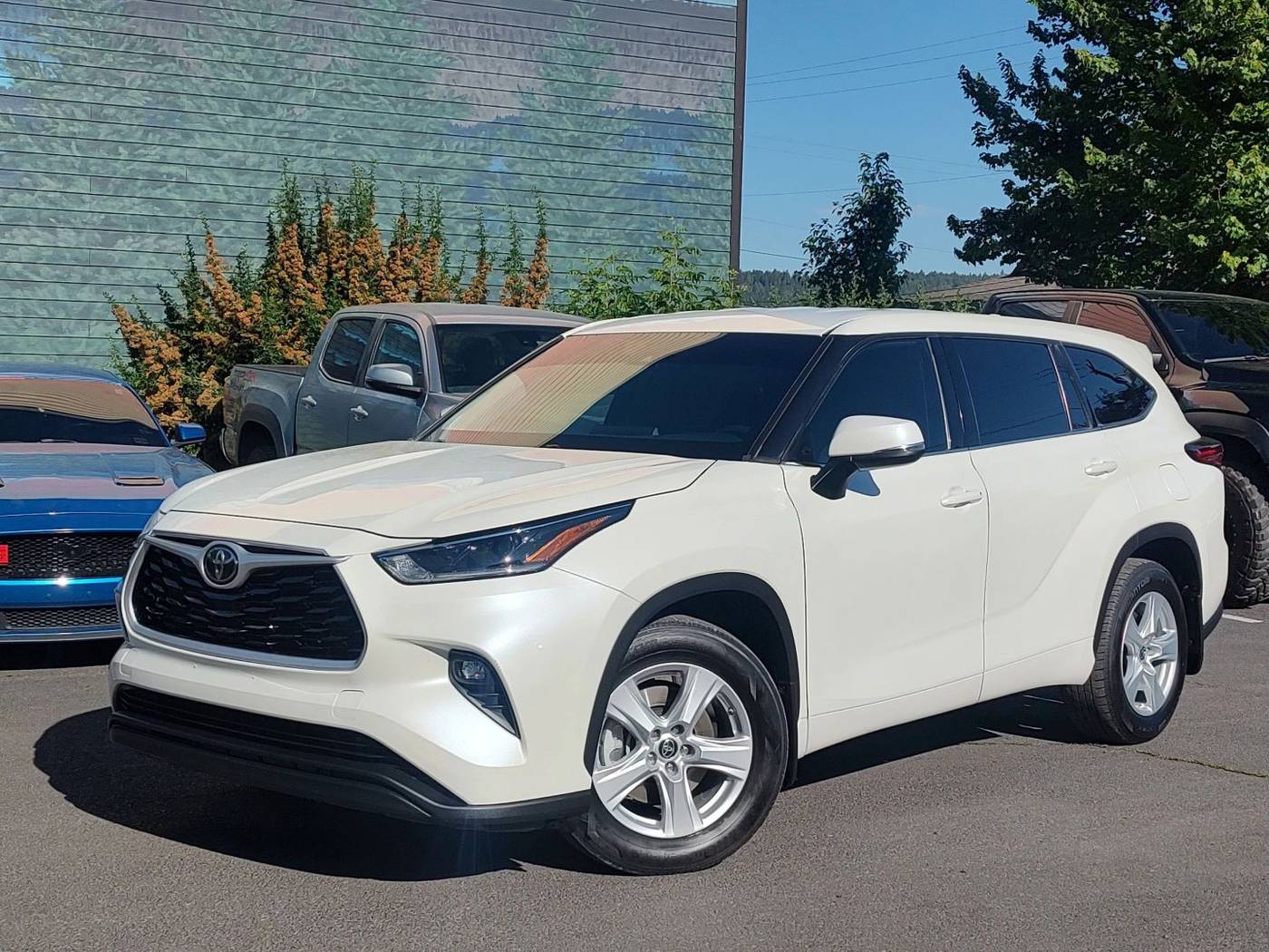2021 Toyota Highlander LE — SUV — 124,155 mi — Bend, OR