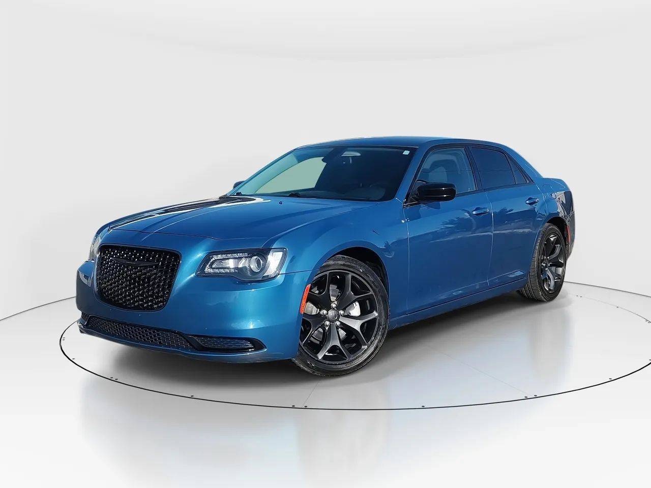 2021 Chrysler 300 Touring — Sedan — 71,123 mi — Bend, OR