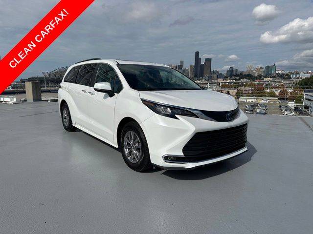 2024 Toyota Sienna XLE — Minivan — 57,795 mi — Seattle, WA