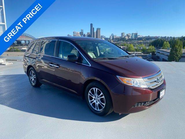 2013 Honda Odyssey EX-L — Minivan — 121,897 mi — Seattle, WA
