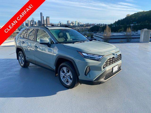 2022 Toyota RAV4 Hybrid XLE — SUV — 17,444 mi — Seattle, WA