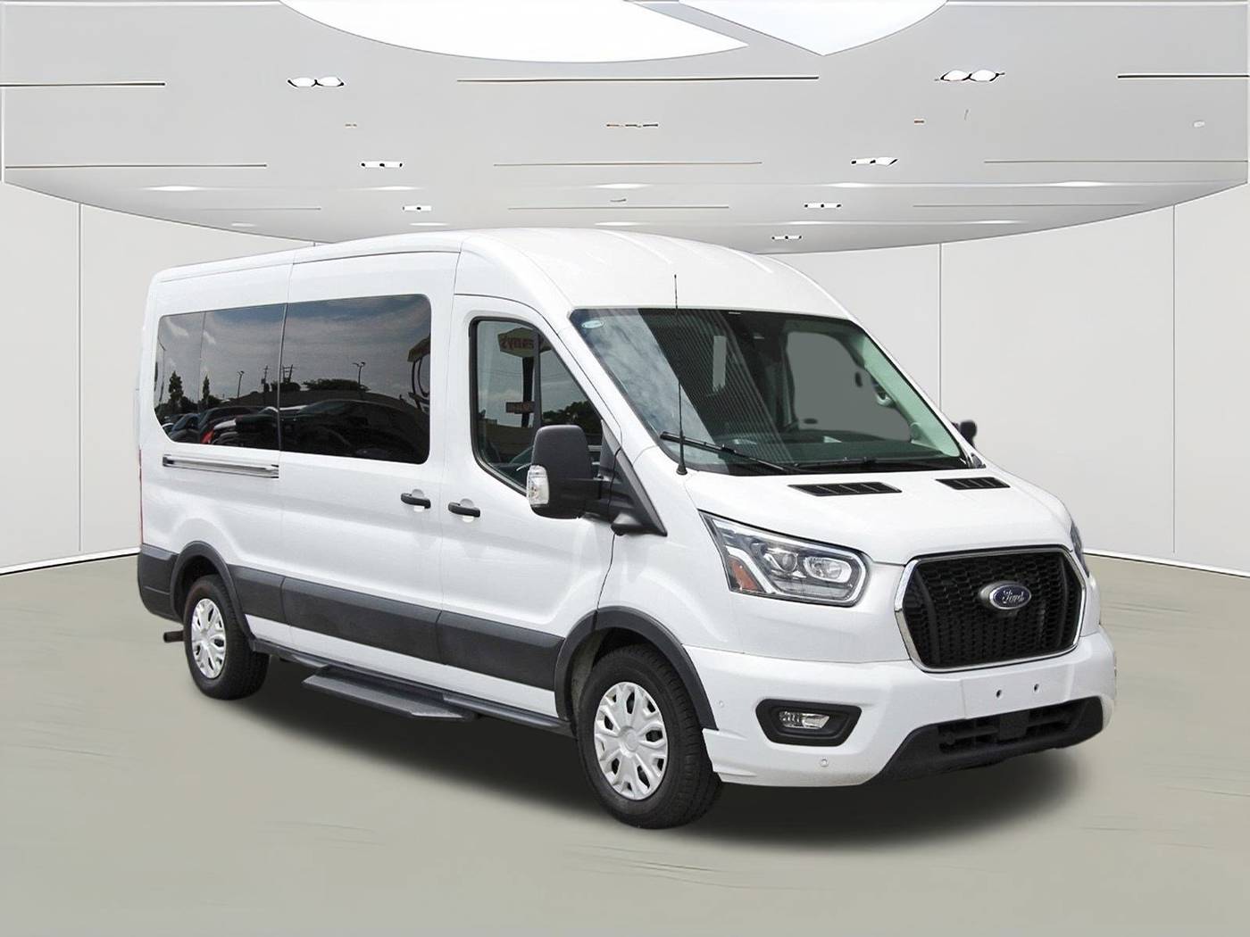 2023 Ford Transit Passenger Wagon T-350 XLT — Passenger Van — 61,841 mi — Houston, TX