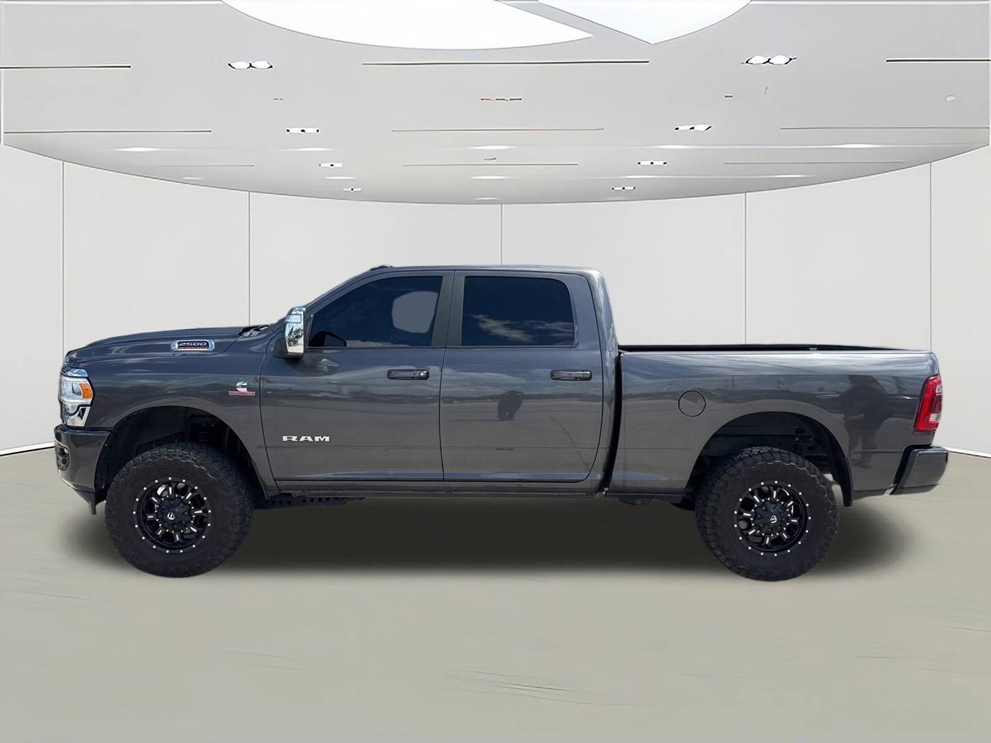 2023 Ram 2500 Laramie — Pickup Truck — 48,595 mi — Houston, TX