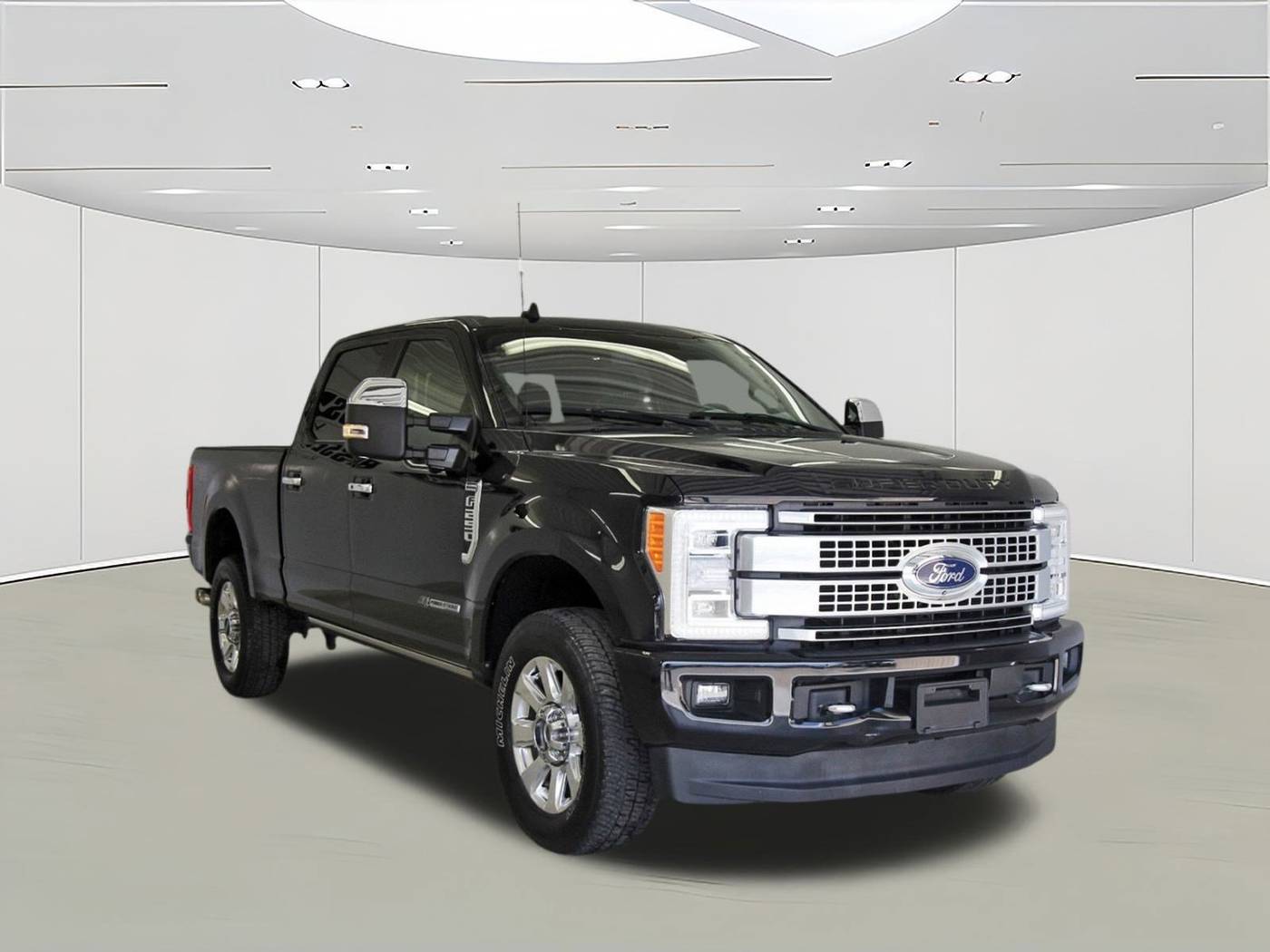 2019 Ford Super Duty F-250 Platinum — Pickup Truck — 81,685 mi — Houston, TX